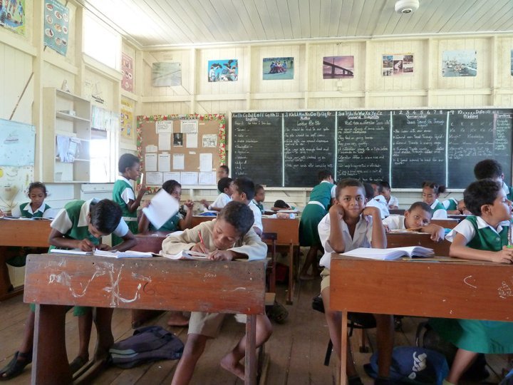 100,000 Books and Library For Children in Fiji