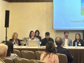 I-Kiribati Youth Speaking