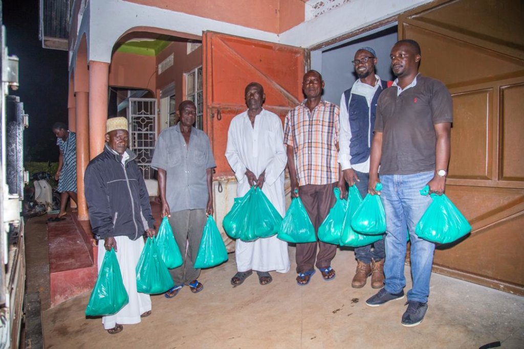 Covid19 Lockdown: Food for Kampala Slum Families