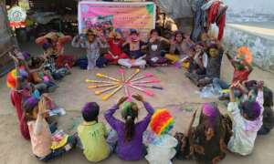 Spreading Holi Joy Among Slum Children