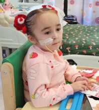 Lara crafting in hospital
