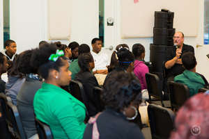 Steve Cropper discusses music with SNAP! students
