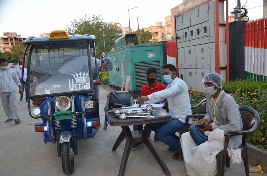 FIGHT OMICRON - FREE HYGIENIC FOOD FOR VILLAGERS