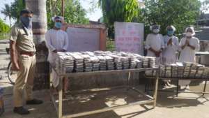 FIGHT OMICRON - FREE HYGIENIC FOOD FOR VILLAGERS
