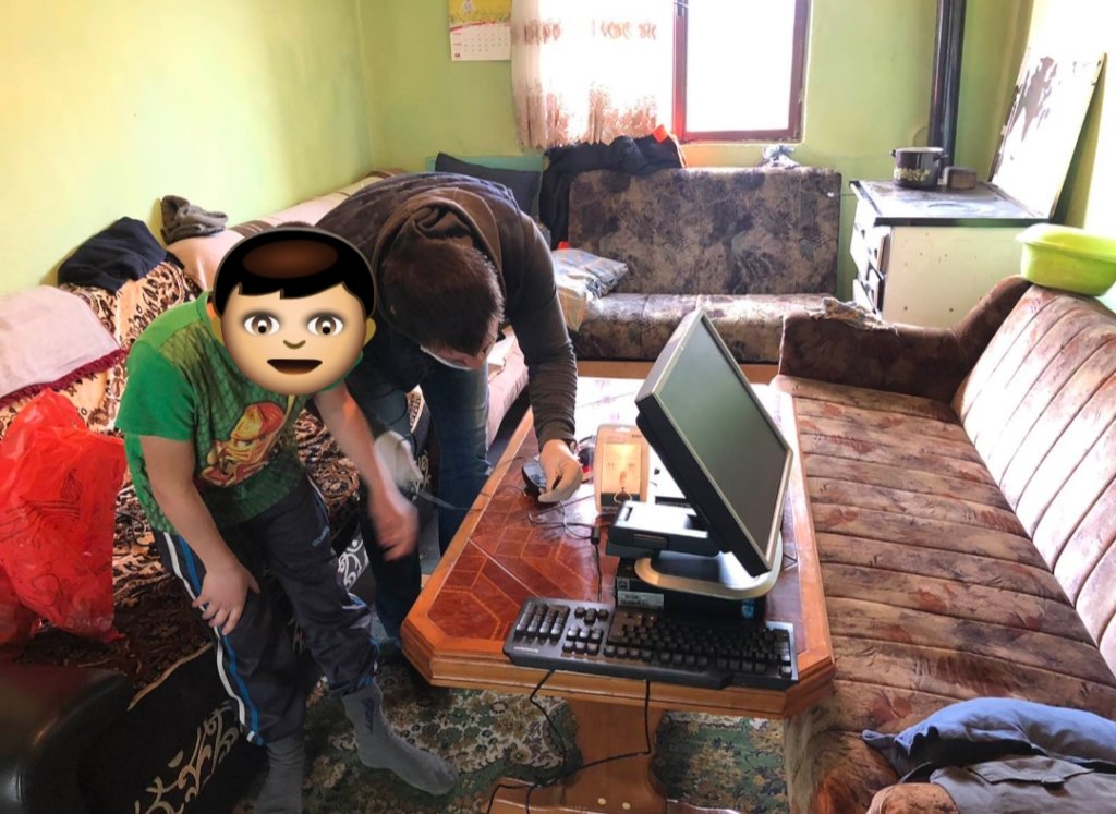 Help students follow online class during COVID-19