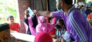 Distributing Mask to participant of awareness