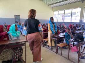 School girls learning about MHM