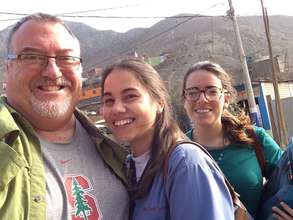 Dr. Callister with Peruvian Students