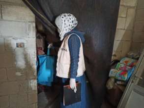 Distribution of  hygiene kit to displaced families