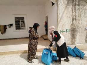 Distribution of  hygiene kit to displaced families