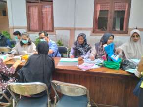 Registration process at the beginning of Posyandu