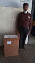Family member carrying oxygen concentration machin