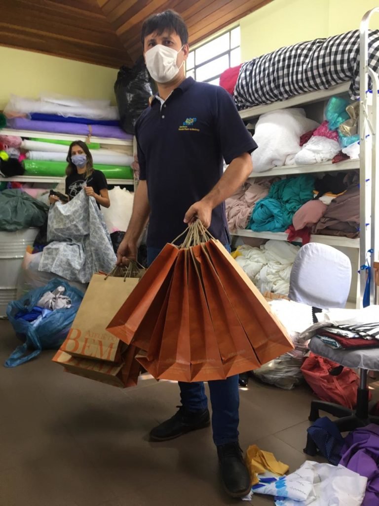 Help to produce 40k COVID-19 fabric masks