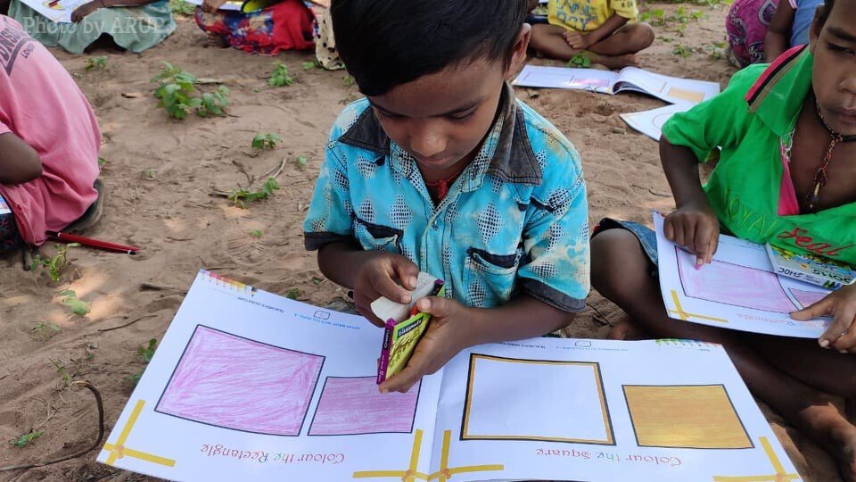 Feed 300 Families and starving children in COVID19