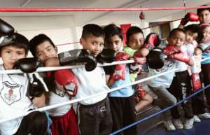 CHAMPIONS OF THE PEACE/CAMPEONES DE LA PAZ - CAPAZ