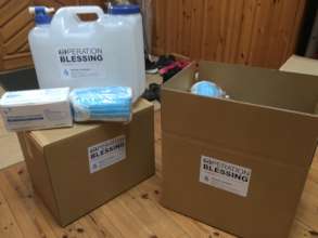 20 liters (5 gal.) tank and box of masks per box