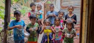 mid-day meals given to the slum children