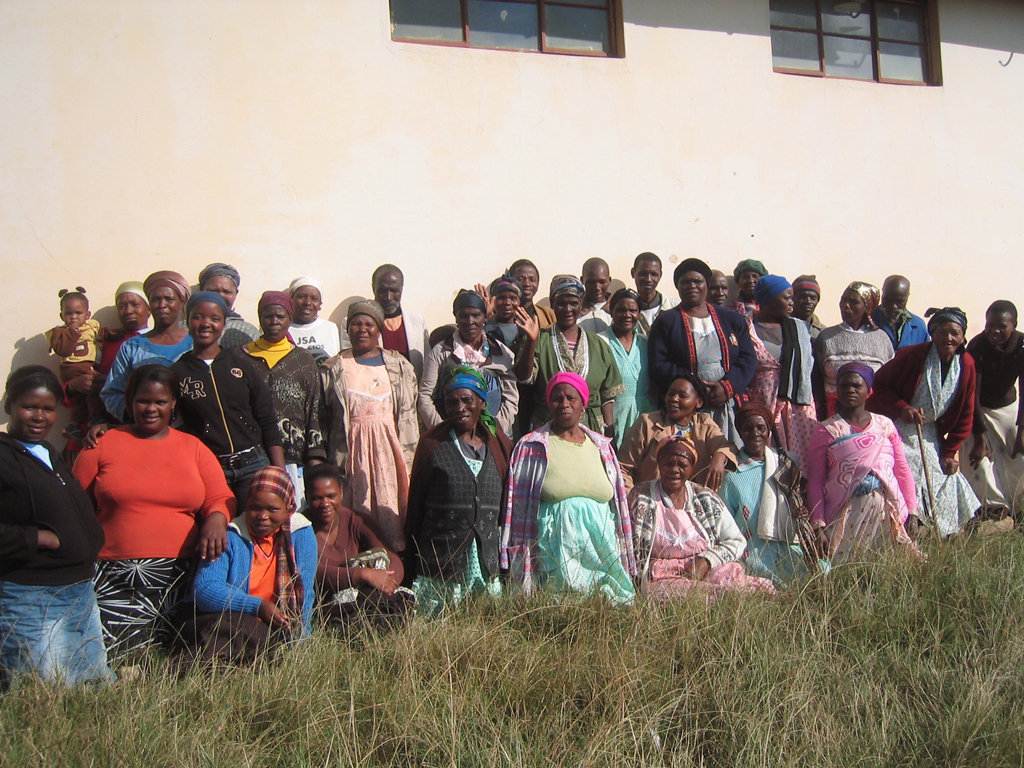 Fight HIV/AIDS and poverty in rural South Africa