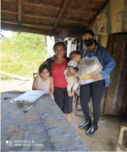 The families from Santo Tomas receiving the Kits