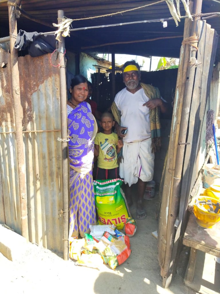 COVID19 relief to 4,000 migrant workers Bangalore