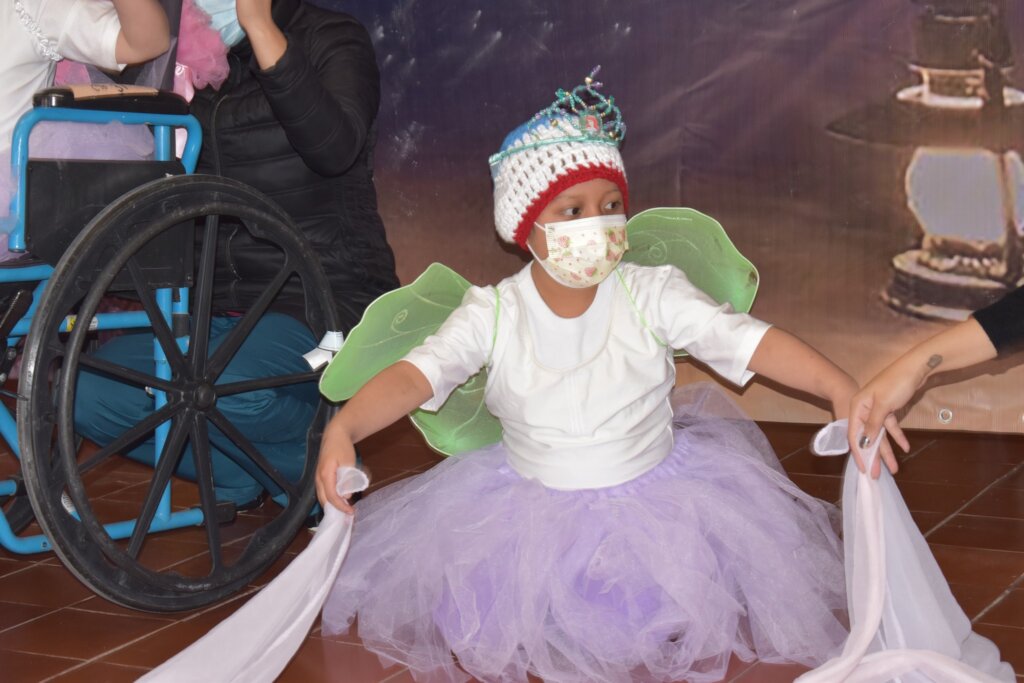 Help us keep saving lives! Childhood cancer