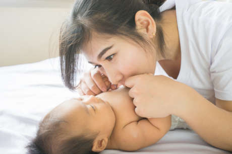 Provide baby formula to 500 families in Thailand