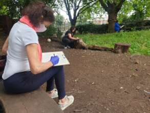 The art class in Queen's Park Gardens last summer