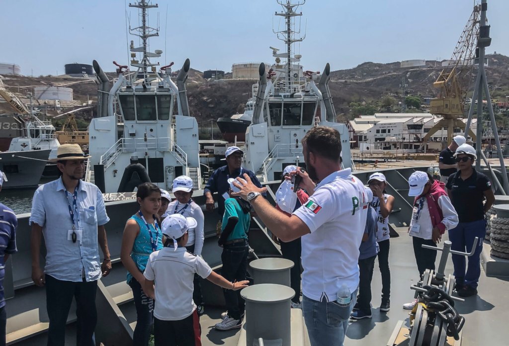 Vocational guidance for children in Mexico