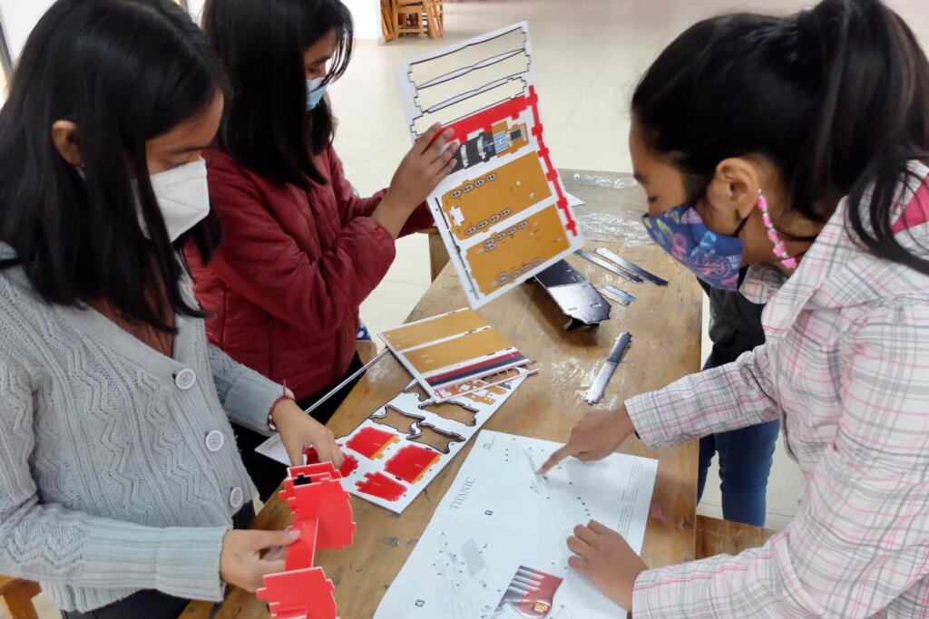 Vocational guidance for children in Mexico