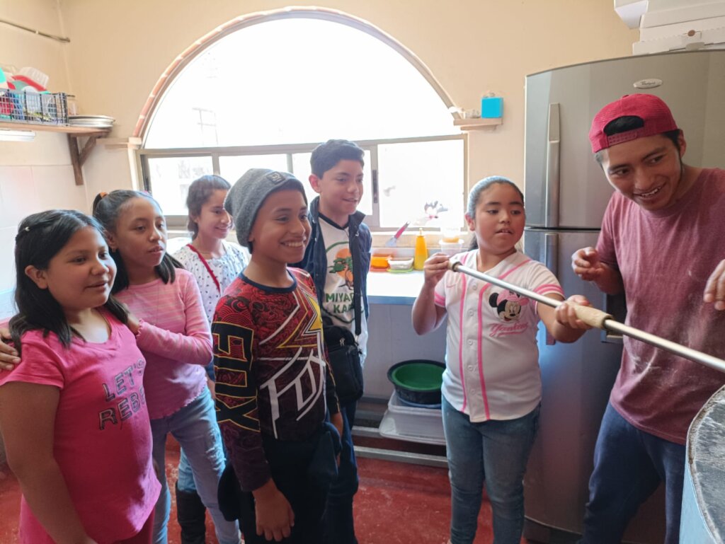 Vocational guidance for children in Mexico