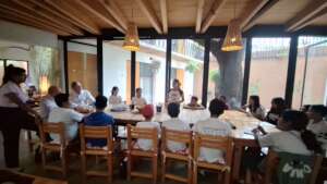 Alumni meeting with Netherlands Embassy in Oaxaca