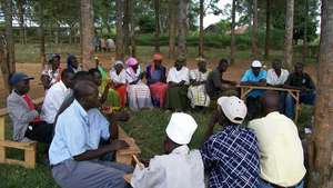 Representatives of the community of Ondati