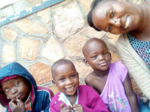 Auleria, with several of the children