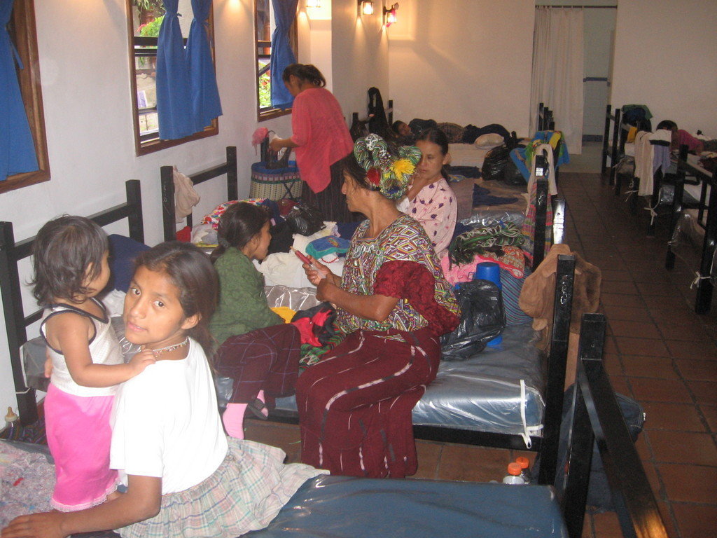 Provide lodging & 3 meals a day for 1,000 patients