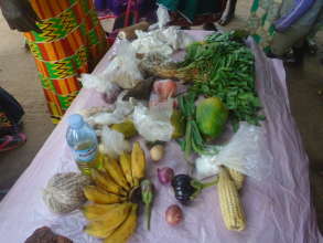 Display of different foods during the training.