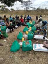 Nodding Syndrome Families receiving food XMas Eve1