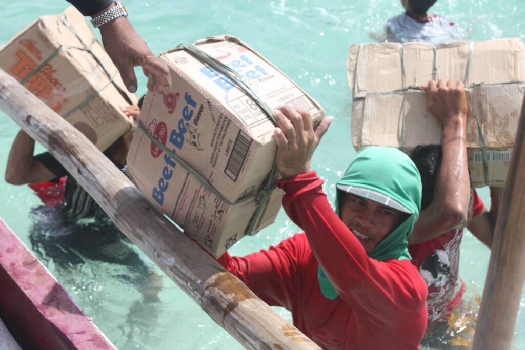 Canned meats and veggies transported by fishermen