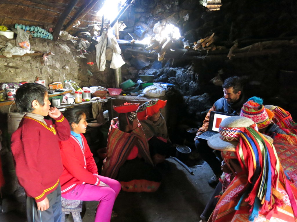Help 85+ llama farmers in Peru access fair work
