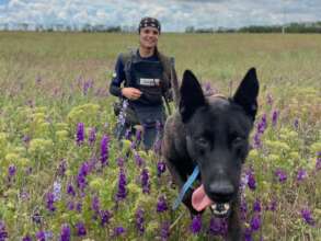 HeroDOG, Khai and his handler in Ukraine