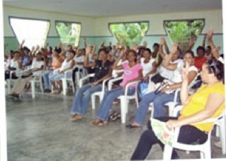 Educating 300 kids in Barahona about nutrition.