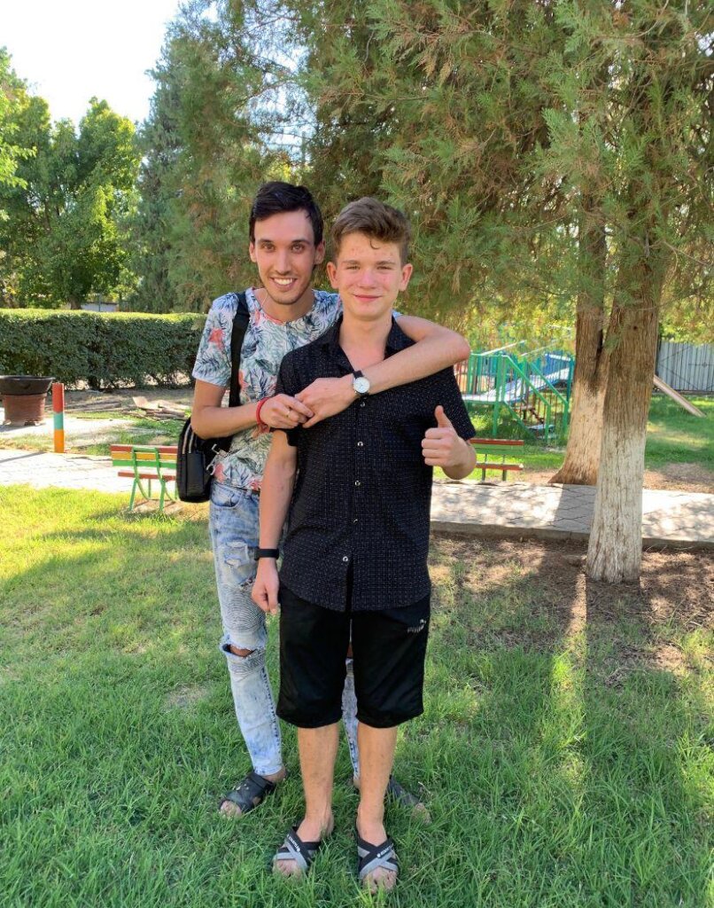 Andrey and Nikita at their first meeting