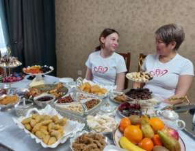 Dasha and Danna from Pavlodar are like a family