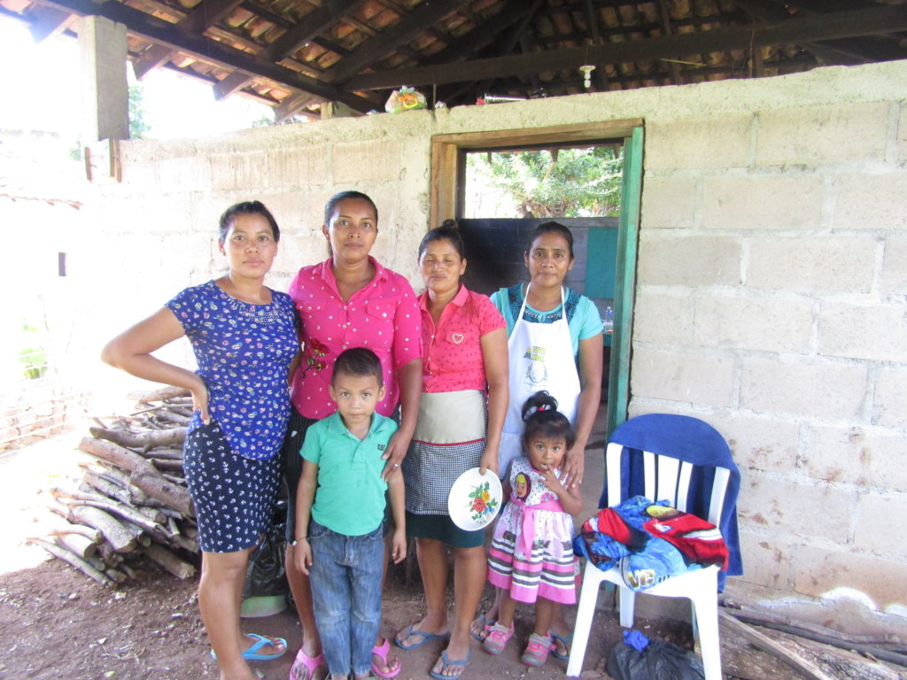 Providing Prenatal Vitamins to Women in Honduras!