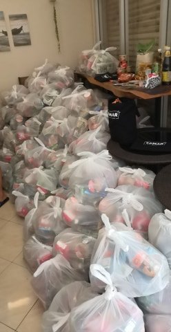 Food packs for women affected by Covid19