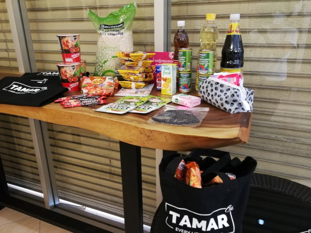 Food packs for women affected by Covid19