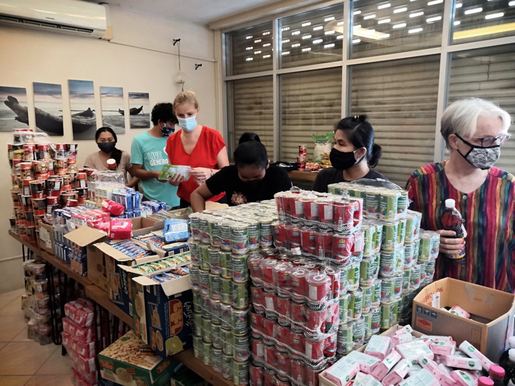 Food packs for women affected by Covid19