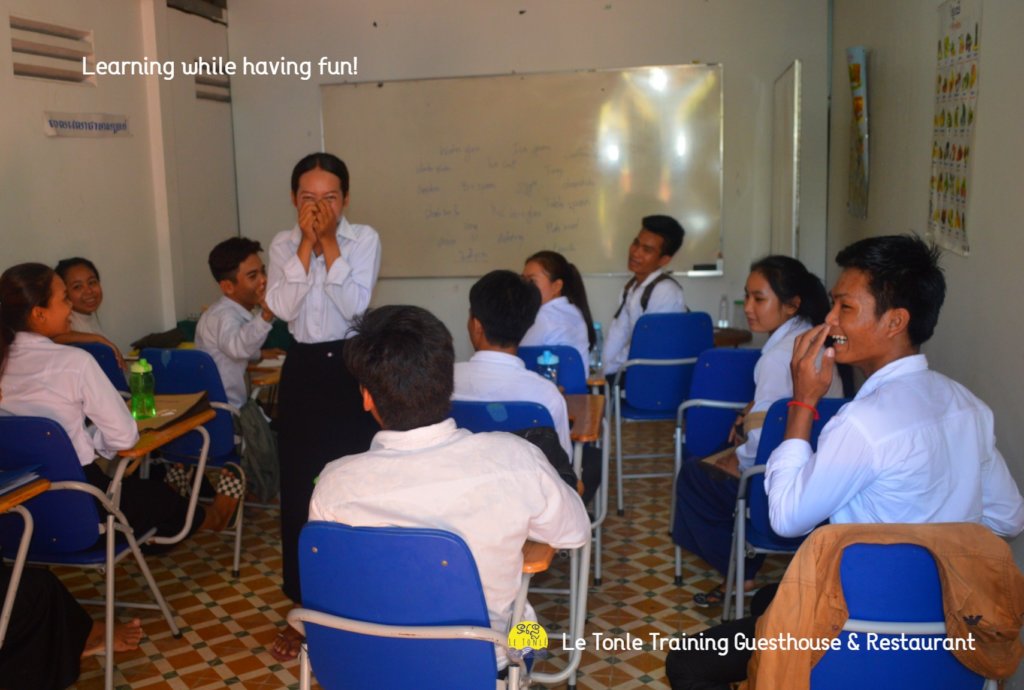 Emergency respond to COVID-19 (Le Tonle Training)