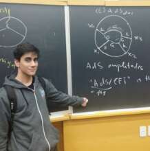 Daniel, licenciado en Fisica.