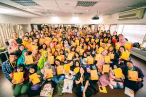 Over 2,000 migrant workers received learning kits.