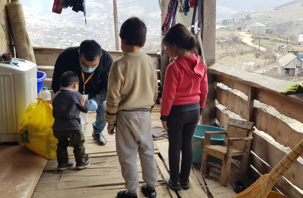 Emergency Relief Packs for 700 Families in Armenia